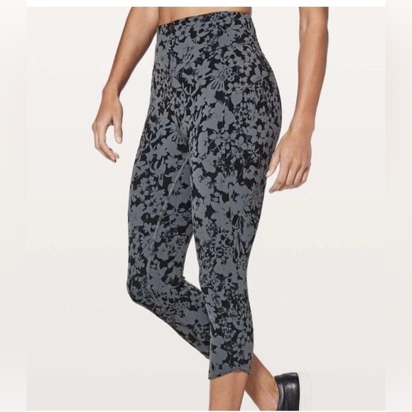 lululemon athletica Pants - Lululemon All You Do Crop Legging Sz 2 High Rise Nulu Efflorescent Nebula Black